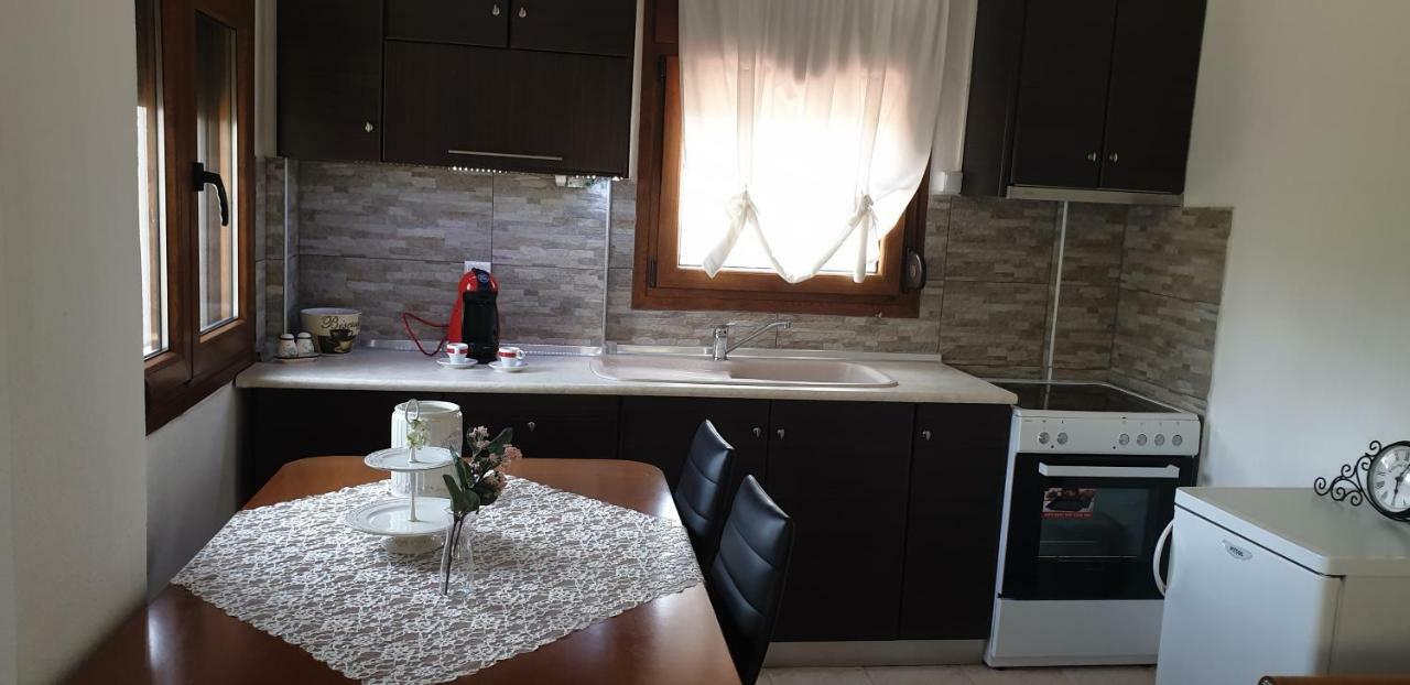 Maria'S Luxury Apartment คัสซานเดรีย ภายนอก รูปภาพ